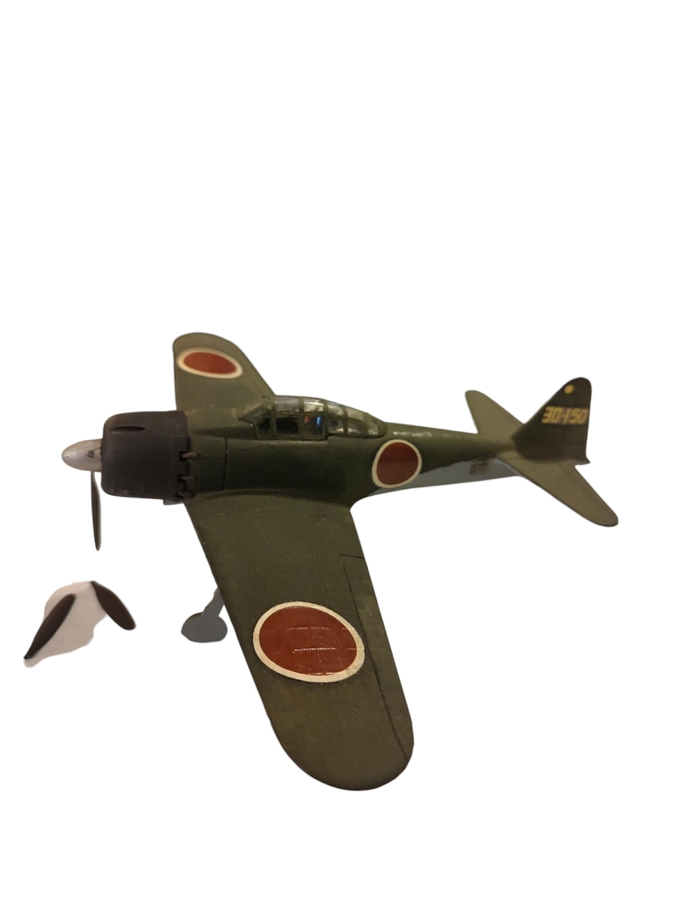 WW2 Japanese Kawasaki? Mitsubishi? Zero Fighter Plane Assembled & Painted ASIS